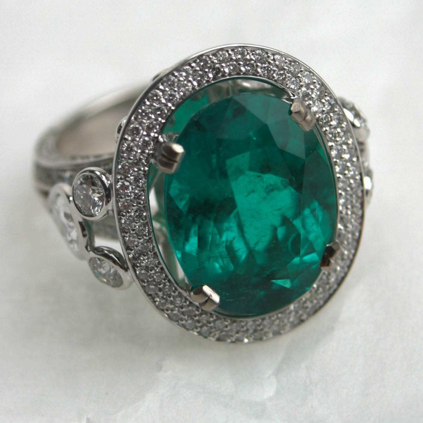 Oval Emerald Entourage Ring with Pavé-Set and Side Diamonds