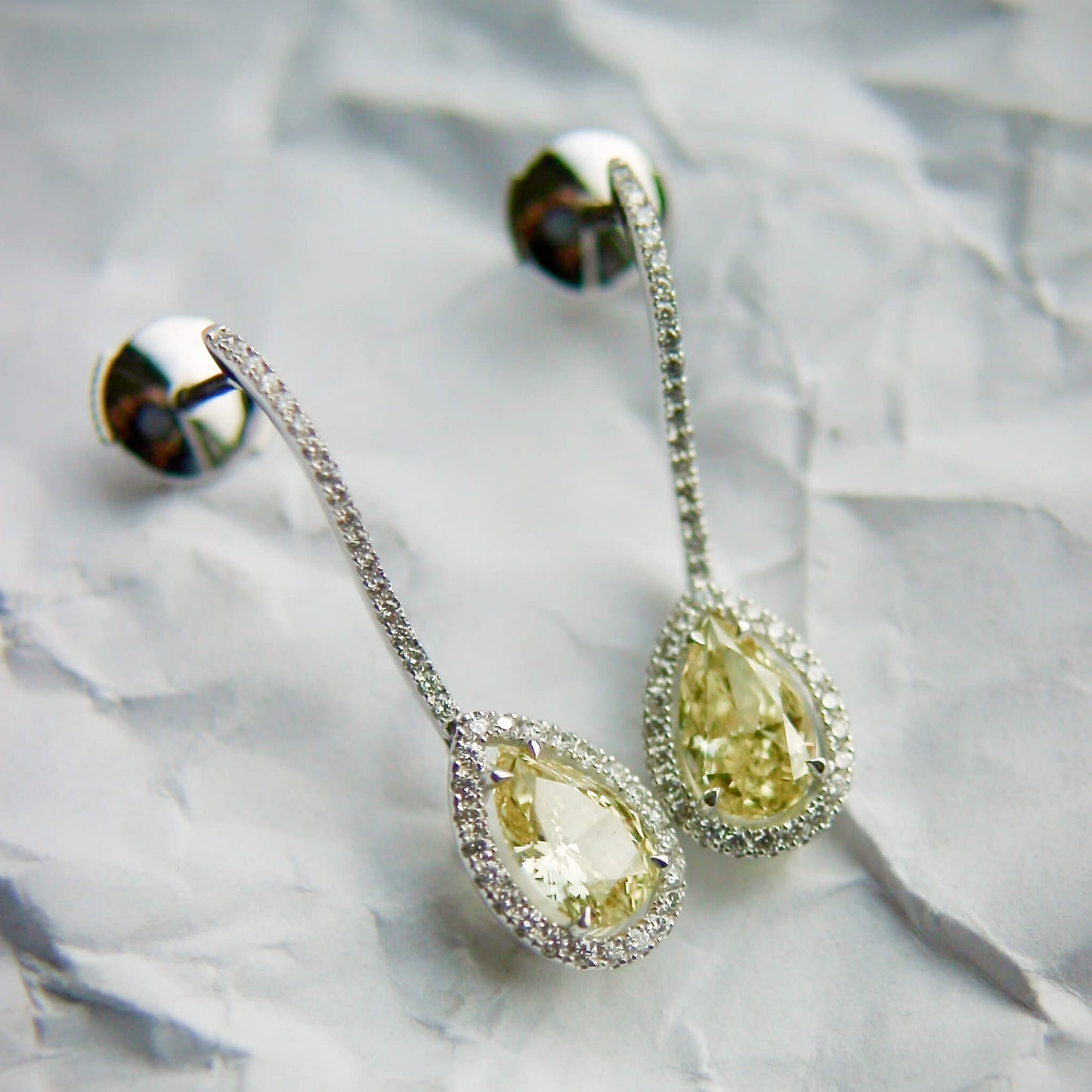 Yellow Pear-Shaped Diamond Pendant Earrings with Brilliant-Cut Diamond Contour